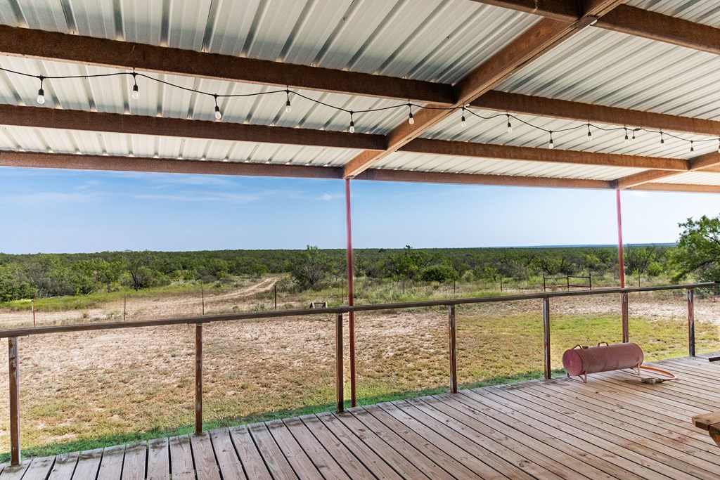 2280 County Rd 4606, Millersview, Texas image 47