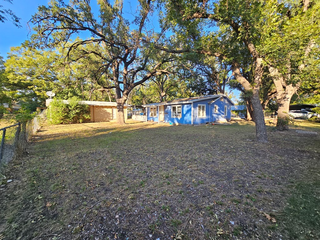 805 Jay St, Eden, Texas image 23