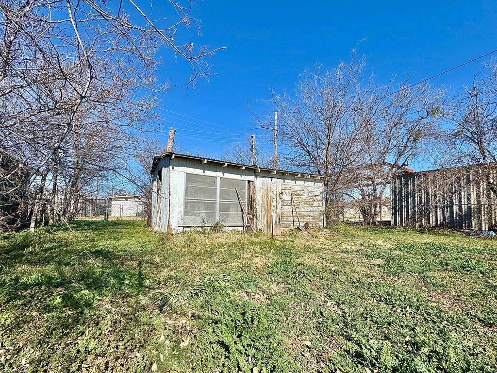 1318 E Harris Ave, San Angelo, Texas image 18