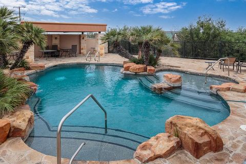 Condo For Sale - 7164 Texas R2<br/> Val Verde County, Del Rio, TX 78840