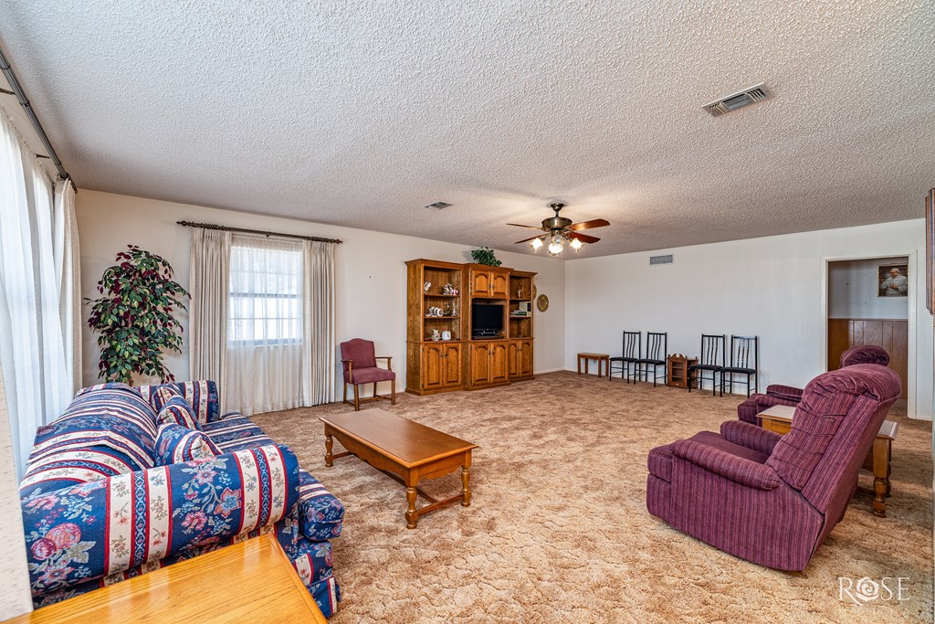 San Angelo, Texas 76904, United States, 3 Bedrooms Bedrooms, ,2 BathroomsBathrooms,Residential,Active,231931