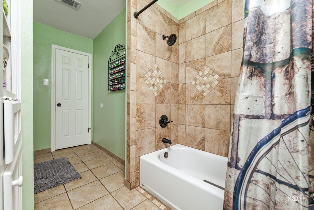 4509 Shingle Oak Lane, San Angelo, Texas image 27