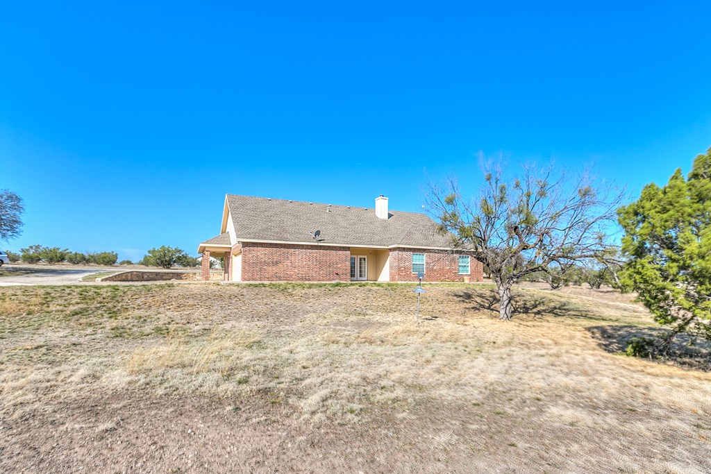 3469 Encino Dr, Christoval, Texas image 8
