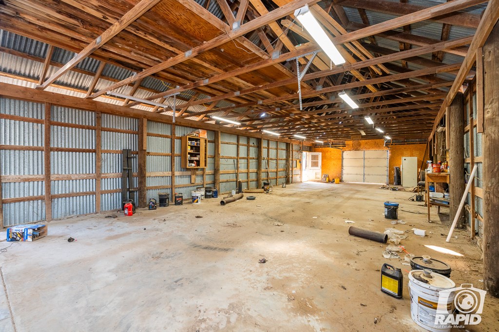 584 County Rd 211, Mertzon, Texas image 44