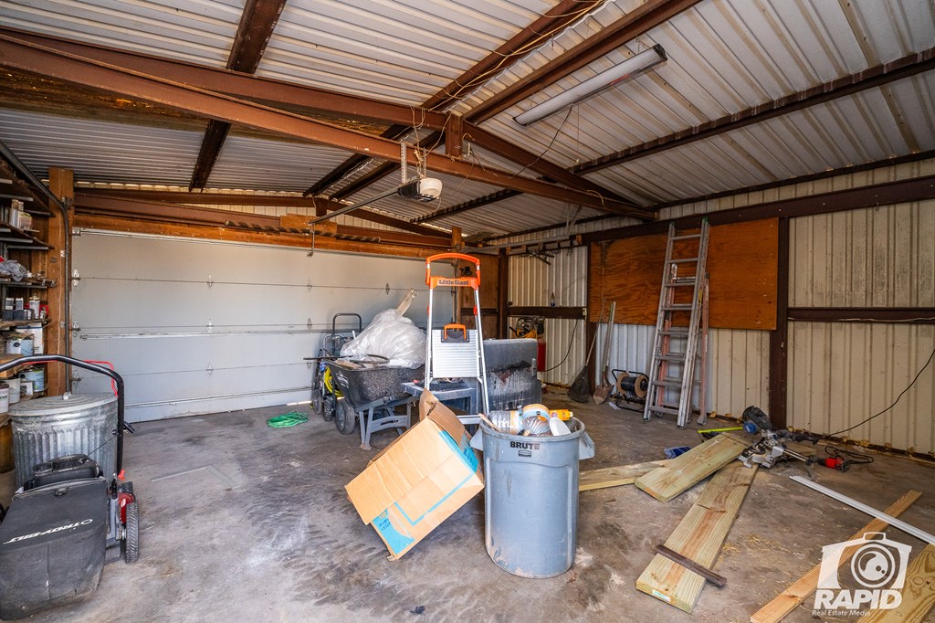 584 County Rd 211, Mertzon, Texas image 37