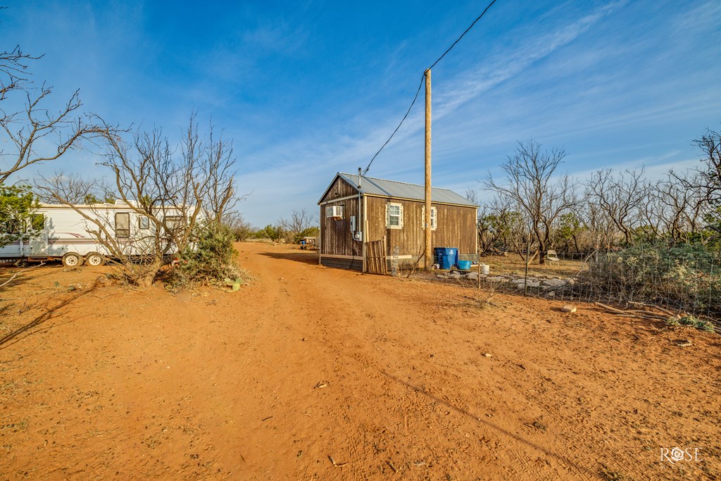 1380 Cedar Cove Rd, Robert Lee, Texas image 16