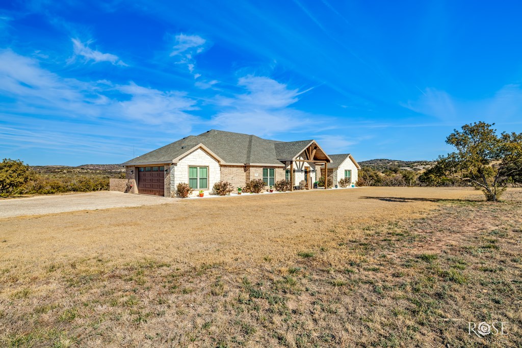 3130 Caden Lane, Christoval, Texas image 3