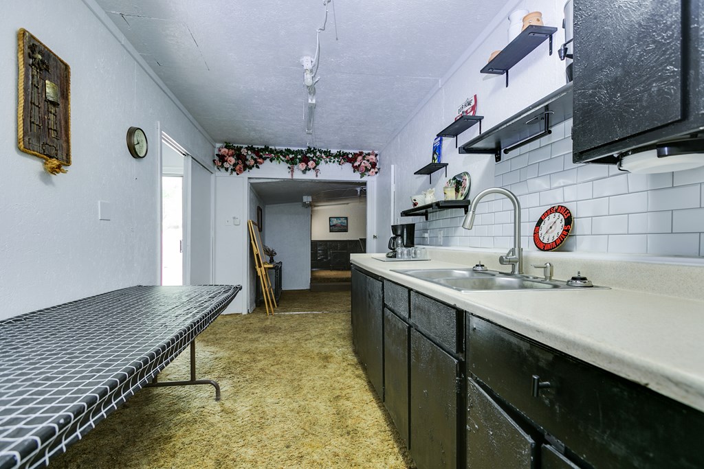1307 East Ave, Ballinger, Texas image 11