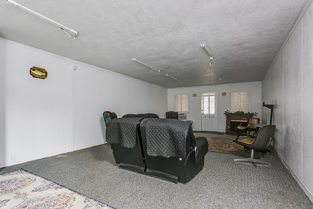 1307 East Ave, Ballinger, Texas image 7