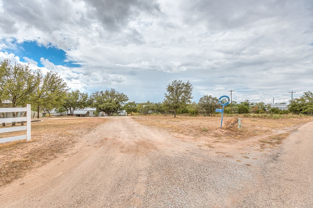 778 Lake Dam Rd, Blackwell, Texas image 3