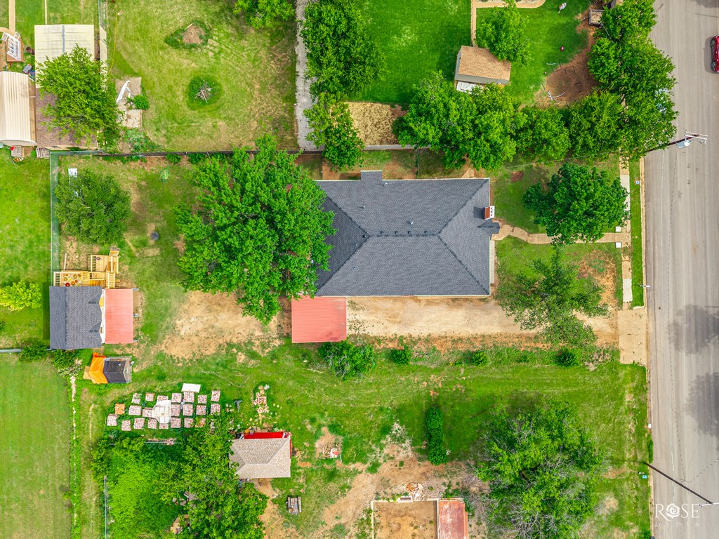 112 5th Ave, Coleman, Texas image 35
