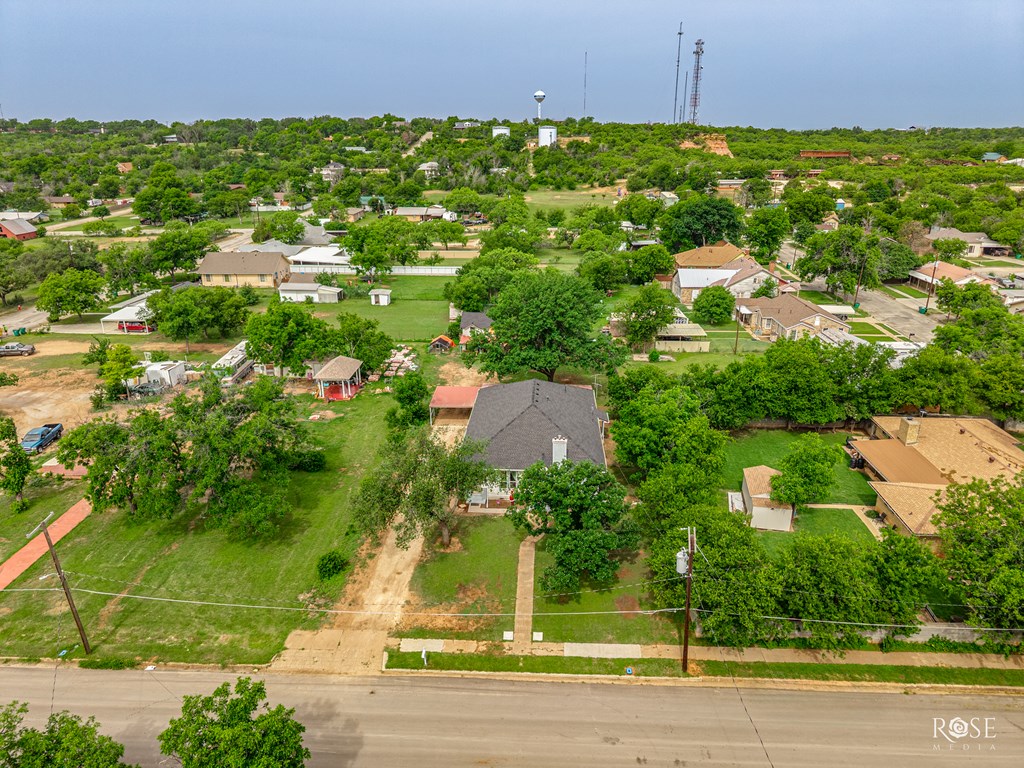 112 5th Ave, Coleman, Texas image 32
