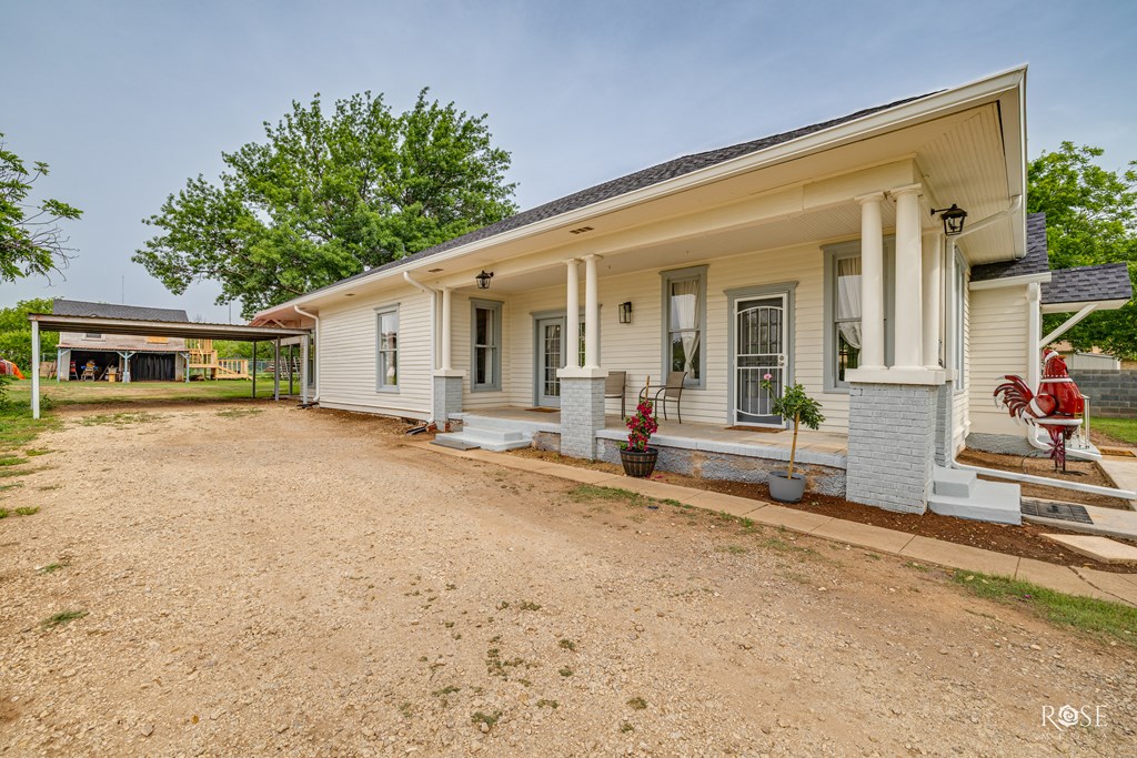 112 5th Ave, Coleman, Texas image 6