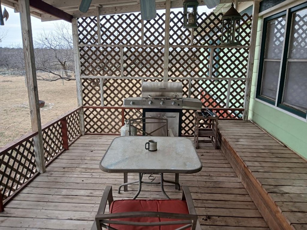 11033 Wink Lane, Paint Rock, Texas image 21