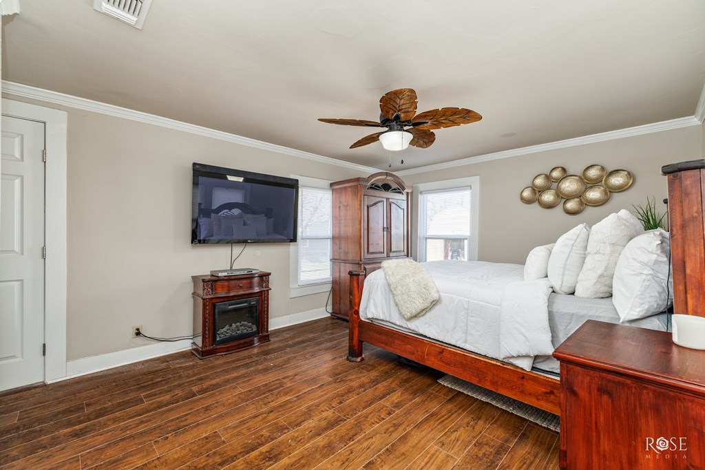 706 N Madison St, San Angelo, Texas image 11