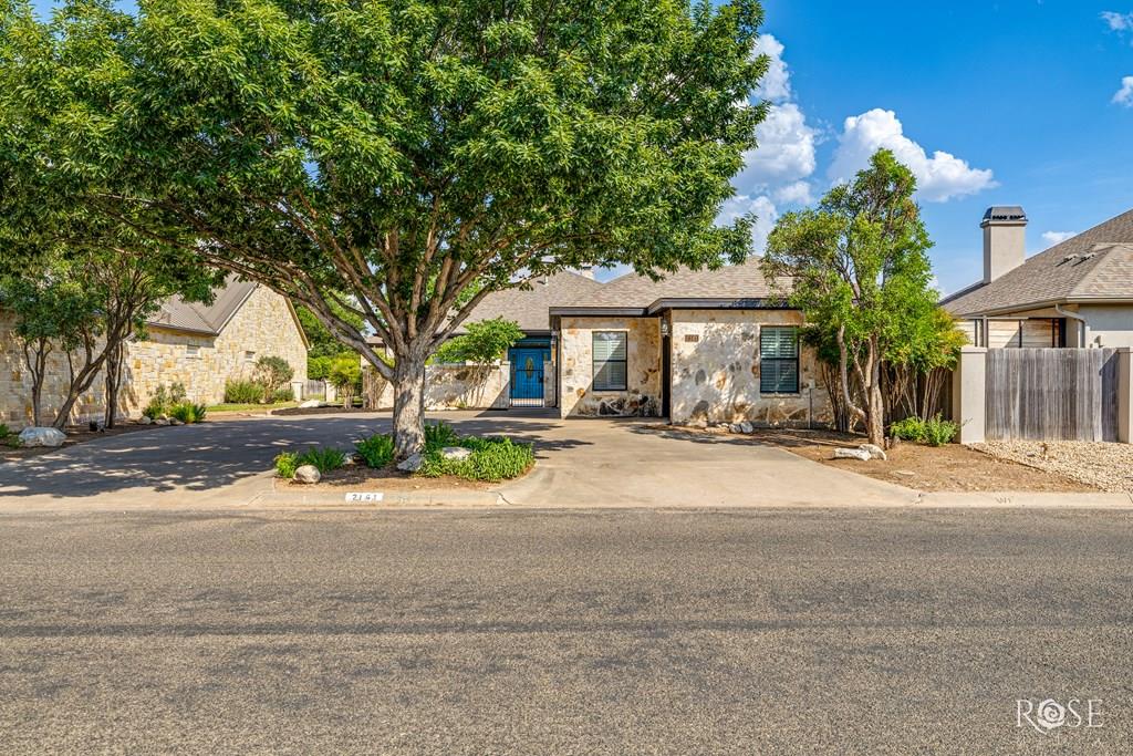 2141 Valleyview Dr, San Angelo, Texas image 1