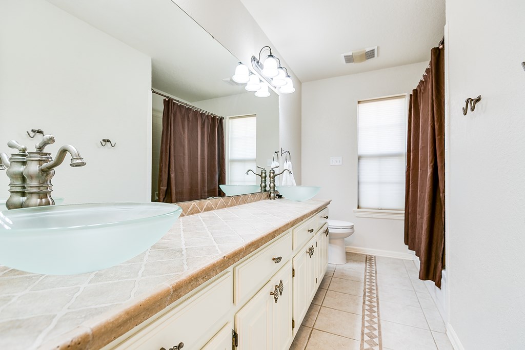 6026 Warwick Dr, San Angelo, Texas image 36