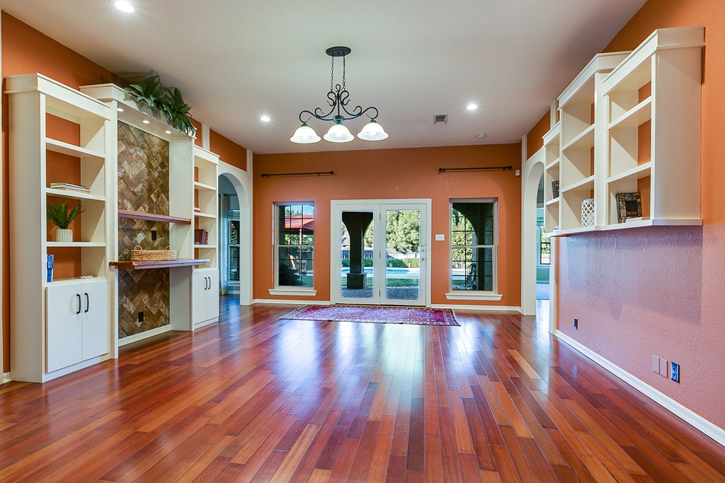 6026 Warwick Dr, San Angelo, Texas image 10