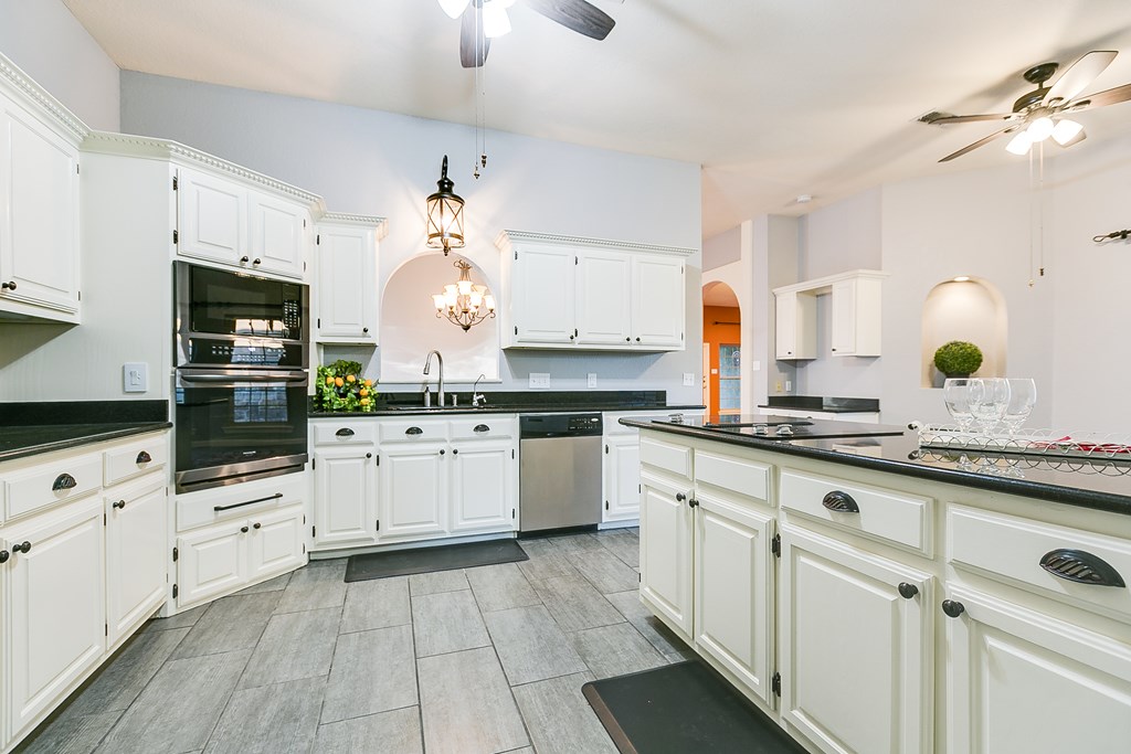 6026 Warwick Dr, San Angelo, Texas image 22
