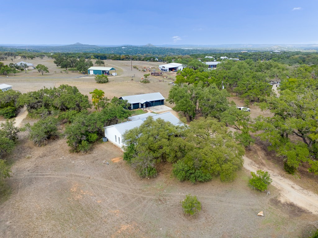 780 Wayside Dr, Wimberley, Texas image 3