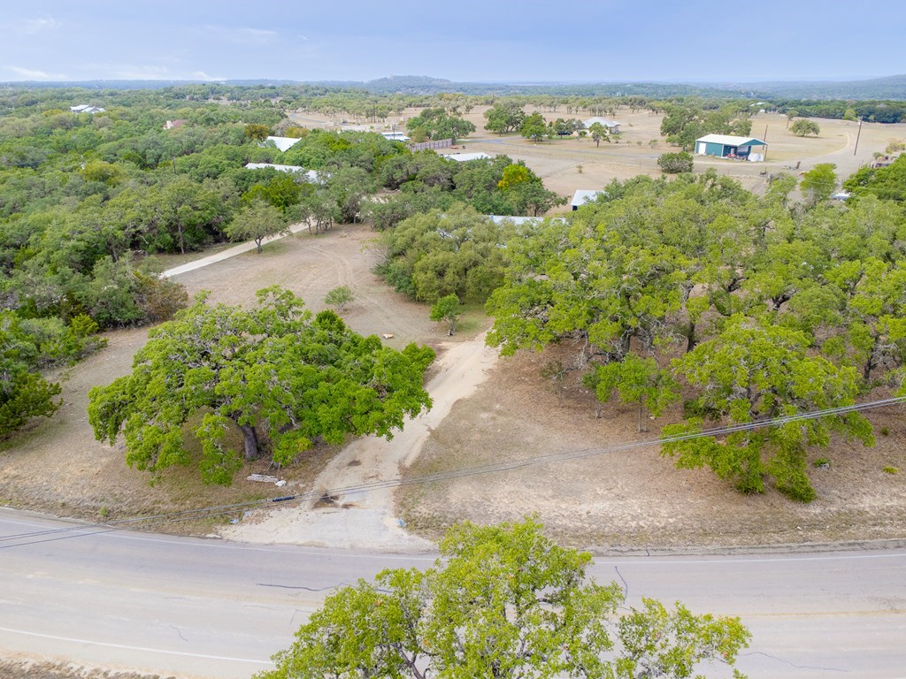 780 Wayside Dr, Wimberley, Texas image 2