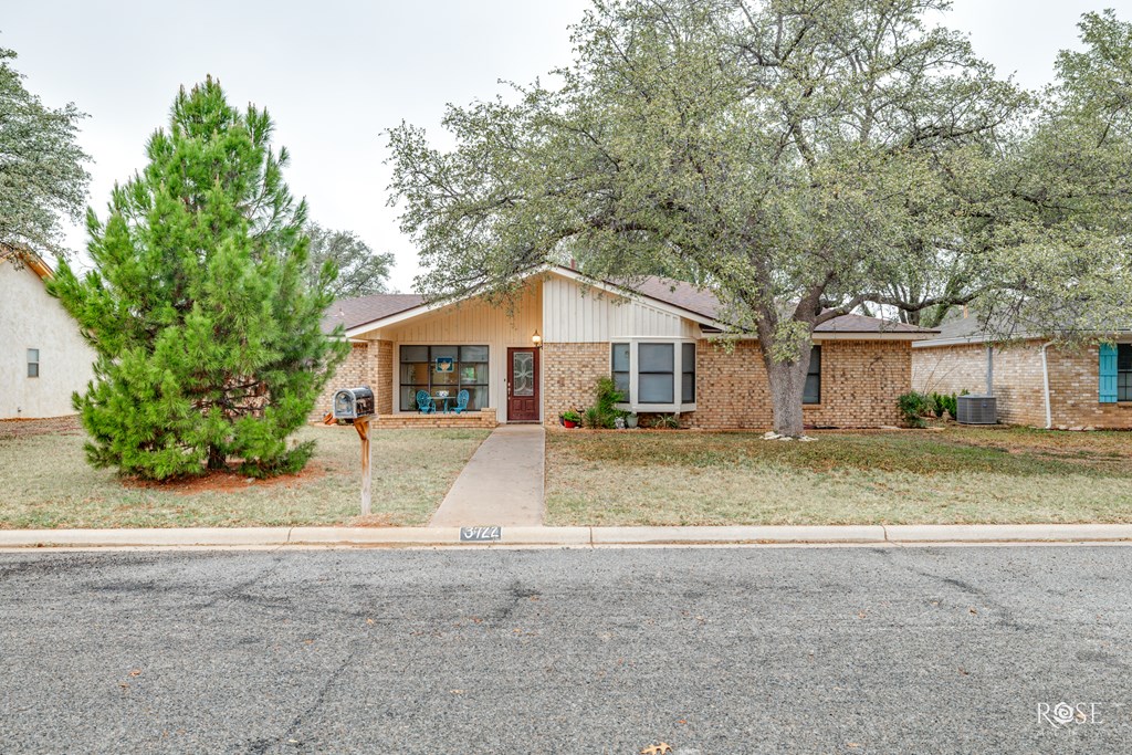 3722 Threeawn Trail, San Angelo, Texas image 2