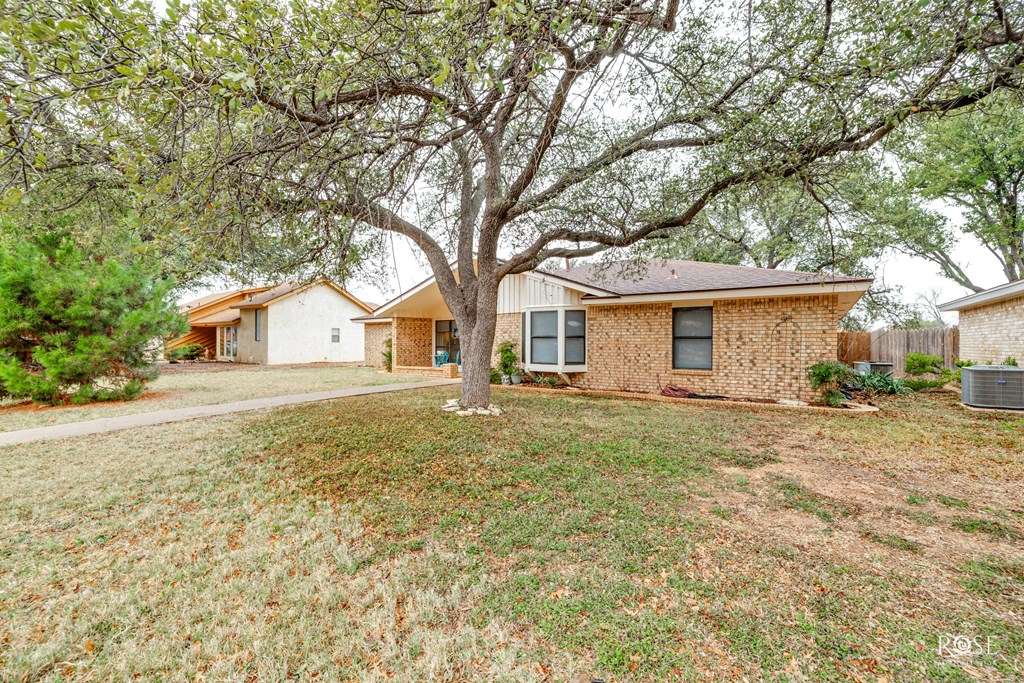 3722 Threeawn Trail, San Angelo, Texas image 4