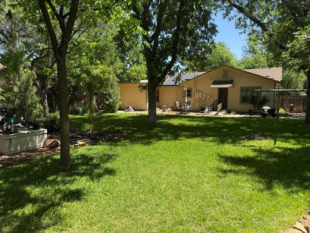 1609 S Madison St, San Angelo, Texas image 29