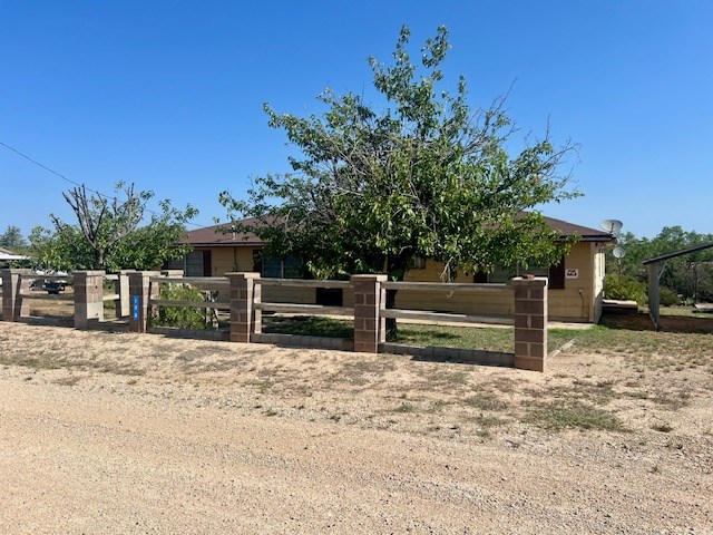 108 Jones Circle, Robert Lee, Texas image 2