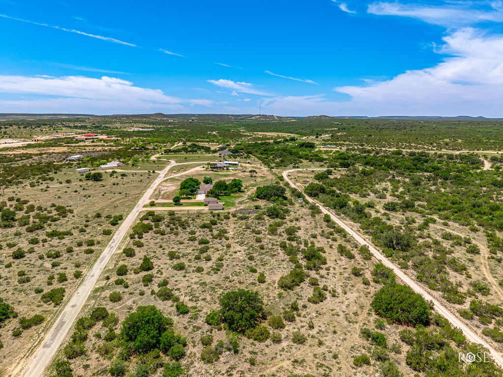 312 Valleyview Dr, Mertzon, Texas image 42