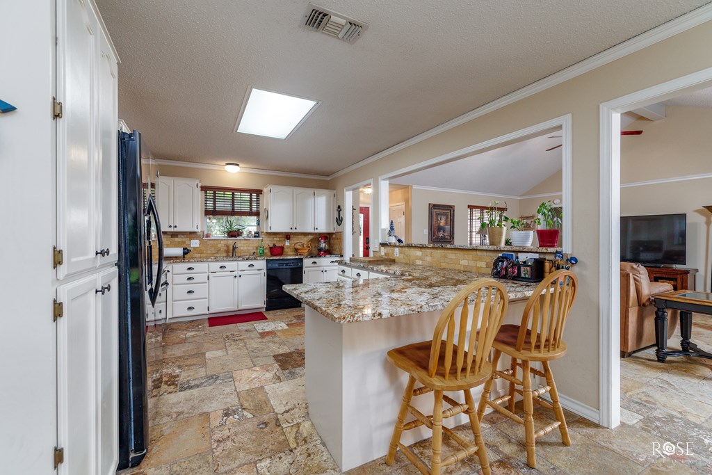 312 Valleyview Dr, Mertzon, Texas image 12
