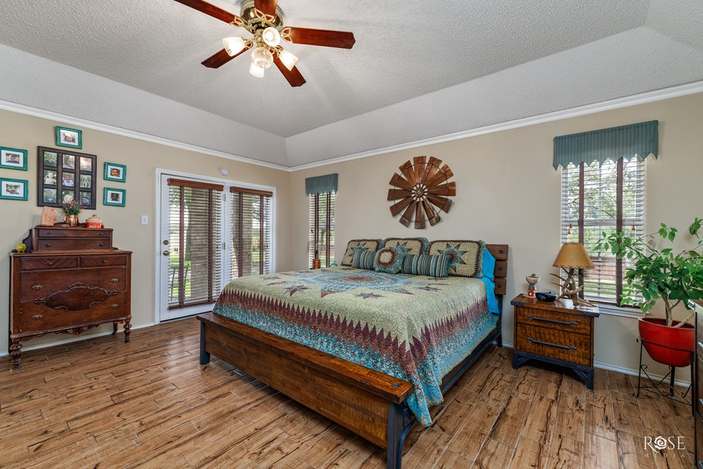 312 Valleyview Dr, Mertzon, Texas image 17