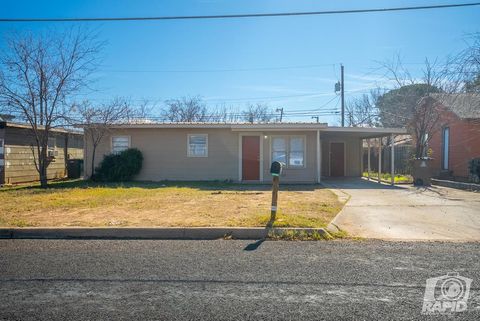 Homes For Sale - 3207 Webster Avenue<br/> San Angelo, TX 76901