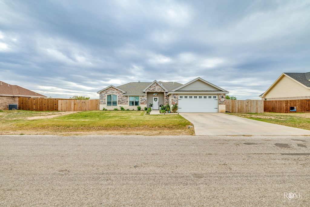 8467 Lynx Lane, San Angelo, Texas image 2