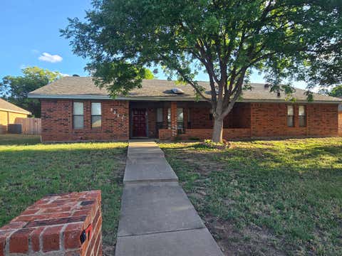 Homes For Rent - 5337 Saddle Ridge Trail<br/> San Angelo, TX 76904