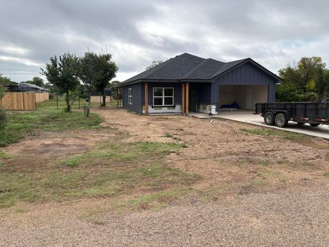 Homes For Sale - 10070 Cottontail Lane<br/> San Angelo, TX 76901