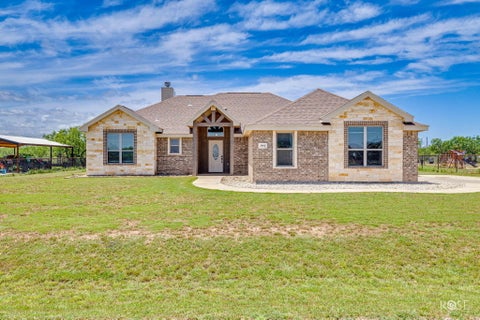 Homes For Sale - 3991 Bobcat Trail<br/> San Angelo, TX 76901