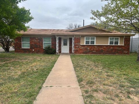 Homes For Sale - 145 Van Zandt Street<br/> Tom Green County, San Angelo, TX 76905