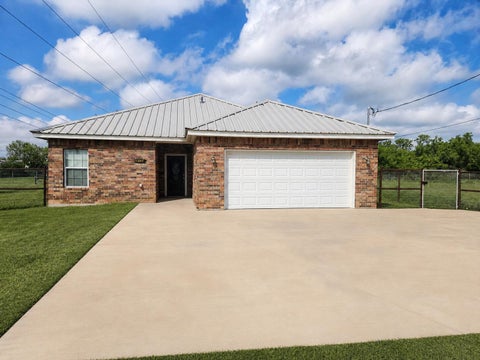 Homes For Sale - 3729 Sprague Street<br/> San Angelo, TX 76903