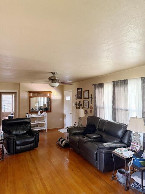 2658 Colorado Avenue - Photo 2