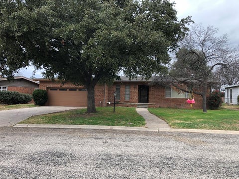 Homes For Rent - 2213 Delker Drive<br/> San Angelo, TX 76904