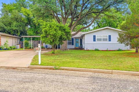 Homes For Sale - 2708 Lsu Avenue<br/> San Angelo, TX 76904