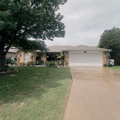 Homes For Sale - 1207 Joseph Lane<br/> San Angelo, TX 76905