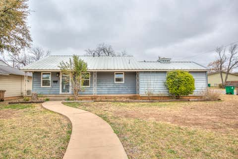 Homes For Sale - 2219 W Twohig Avenue<br/> San Angelo, TX 76901