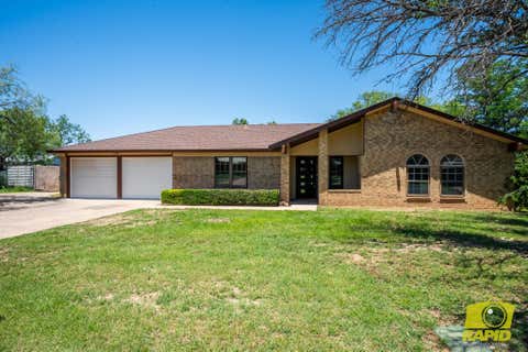 Homes For Sale - 1726 Catalina Drive<br/> San Angelo, TX 76901