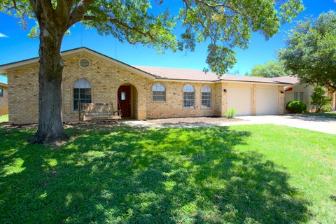 Homes For Sale - 3866 Old Post Road<br/> San Angelo, TX 76904