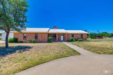 Homes For Sale - 207 Bluegrass Drive<br/> San Angelo, TX 76903