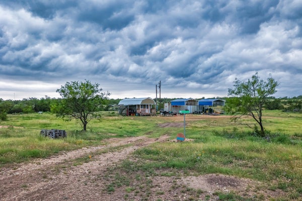 180 MILKWEED CT, OZONA, TX 76943 - Image 70e5c42e253a95704f1c9bacabe0c6b2/1529356932