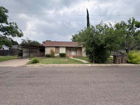 Homes For Sale - 220 N Poe Street<br/> San Angelo, TX 76903