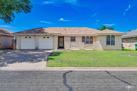 Homes For Sale - 1618 Kansas Avenue<br/> Tom Green County, San Angelo, TX 76904